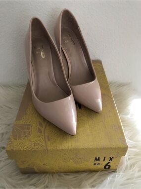 Mix No. 6 Blush Patent Pointed-Toe Pumps
